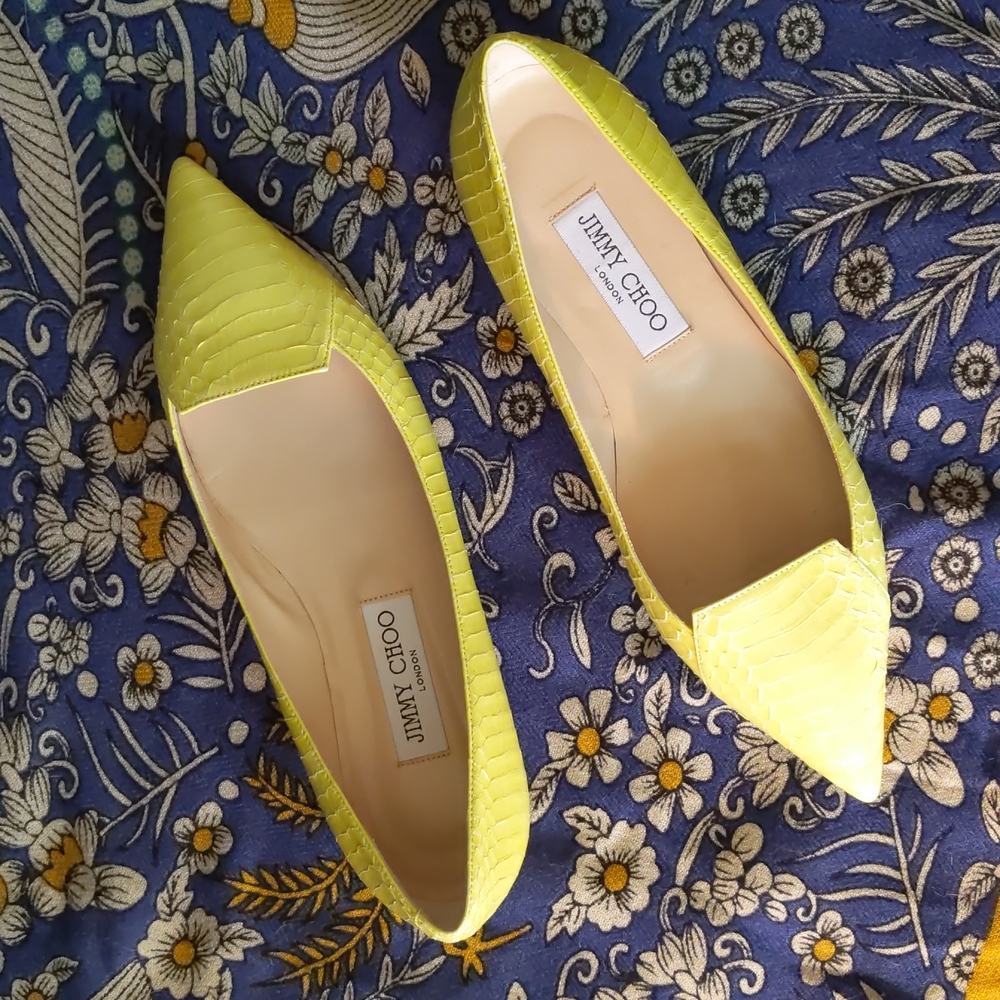 Jimmy Choo Pointed Python Flats - Picture 2 of 7
